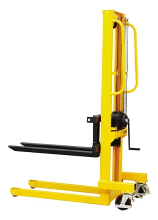 Штабелер ручной 0,5 т 1,5 м TOR MWS0515 с лебедкой 1040756 купить в Кургане