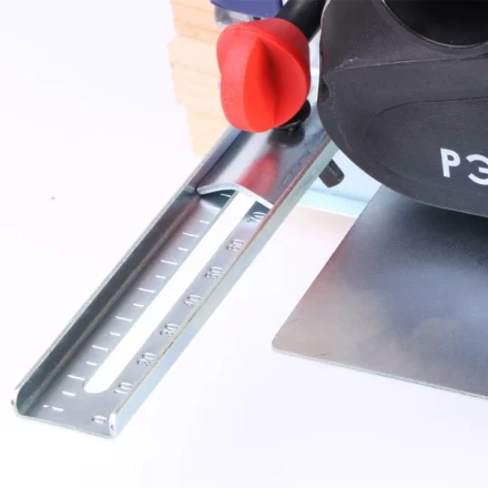 Рубанок Диолд РЭ-1100-01 (подставка) купить в Кургане