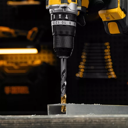 Сверло спиральное по металлу Denzel, 11 x 142 мм, Р6М5, Golden Tip, 718243 купить в Кургане