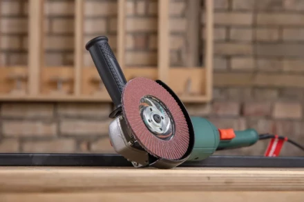 Круг Лепестковый Торцевой (КЛТ) HAMMER КЛТ 1 Ф125х22 Р80 213-009 купить в Кургане