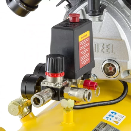 Компрессор воздушный Denzel DKV2200/100 Х-PRO 58079 купить в Кургане