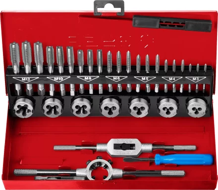 Набор ЗУБР &quot;ЭКСПЕРТ&quot; с метал.реж. инстр., метчики комплект. из 3-х штук и плашки М3-М12, оснастка-в метал.боксе, 32пред. 28129-H32 купить в Кургане