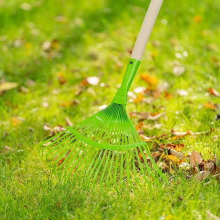 Грабли веерные стальные Palisad, 425 мм, 22 плоских зуба, эмалированные, без черенка, 617705 купить в Кургане