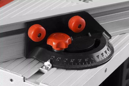 Пила ЗУБР настольная, 205х30х2,5мм, 2950об/мин, 1000Вт ЗПДС-205-1000 купить в Кургане