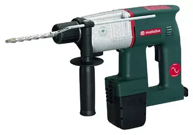 Перфоратор аккумуляторный Metabo ВhEА 14SR+L 14,4В купить в Кургане