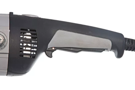 Угловая шлифмашина ИНТЕРСКОЛ УШМ 230/2100М купить в Кургане