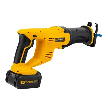 Пила сабельная аккумуляторная CRC-115, 18В Li-Ion Denzel 28465 купить в Кургане