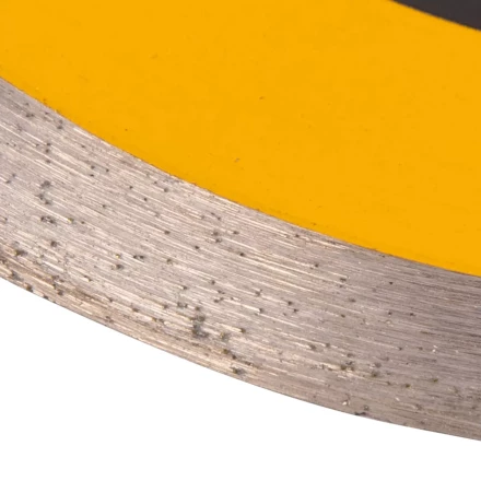 Диск алмазный отрезной 125 х 22,2 мм, сплошной, супертонкий, горячий пресс, мокрое резание// Denzel 73045 купить в Кургане