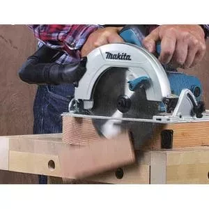 Пила дисковая Makita HS6601 купить в Кургане