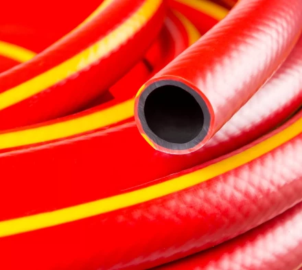 Шланг GRINDA &quot;EXPERT&quot; поливочный, 28 атм., армированный, 3-х слойный, 3/4&quot;х25м 8-429005-3/4-25_z01 купить в Кургане