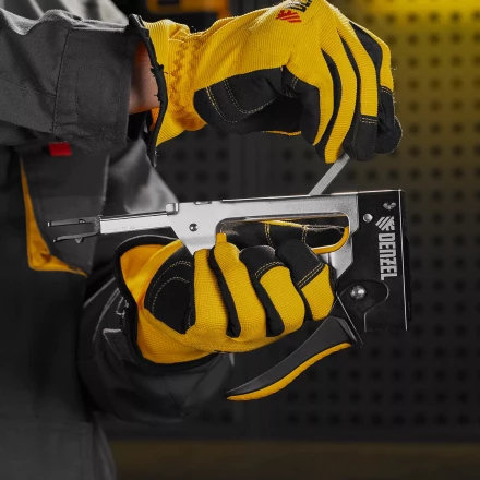 Степлер металлический, скобы в комплекте, 2К рукоятка, тип 53, 6-10 мм Denzel 40222 купить в Кургане