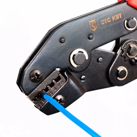 Пресс-клещи КВТ СТС-В с матрицами 0.25–6, 6–16 для опрессовки втулочных наконечников (набор) (85272) купить в Кургане