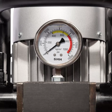 Насосная гидравлическая станция двухканальная КВТ ПМЭ-7100-К2 объем маслобака 10.0 л (230 В/50 Гц) (91800) купить в Кургане