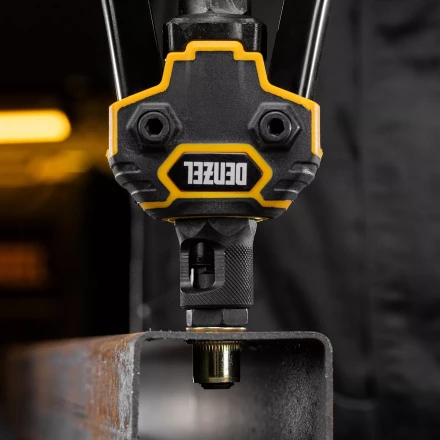 Заклепки резьбовые Denzel, стальные, оцинкованные, М12, пластиковый кейс, 25 шт., 40606 купить в Кургане