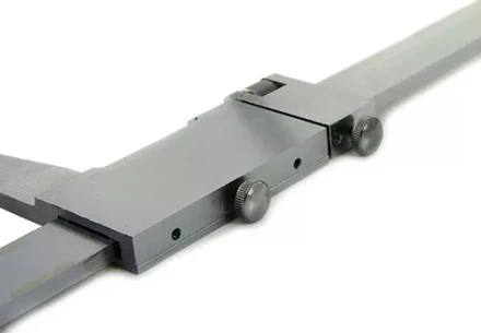 Штангенциркуль ШЦ 3-3000 (0.05) купить в Кургане