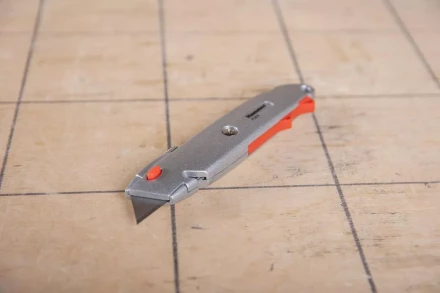 Нож HAMMER 601-006 купить в Кургане