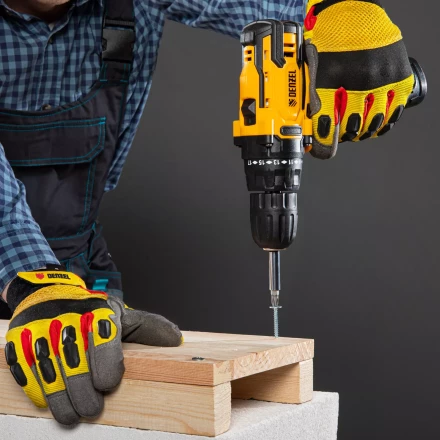 Дрель-шуруповерт аккумуляторная CDL-12CB, Li-Ion, 12 В, 1 акк.// Denzel 26102 купить в Кургане