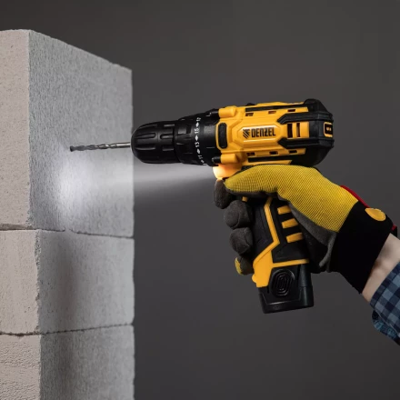 Дрель-шуруповерт аккумуляторная CDL-12CB, Li-Ion, 12 В, 1 акк.// Denzel 26102 купить в Кургане