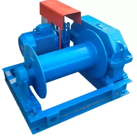 Лебедка тяговая ТЭЛ-1 г/п 1000 кг Н-50 м (без каната) 11416 купить в Кургане