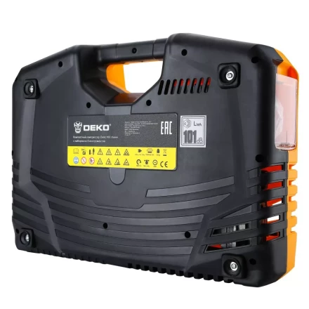 Компрессор безмасляный DEKO 180 с набором из 6 инструментов, 009-0100 купить в Кургане