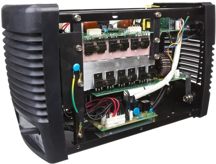 Инвертор ЗУБР сварочный, электр. 1,6-3,2 мм, А20-140, 1*220В ЗАС-140 купить в Кургане