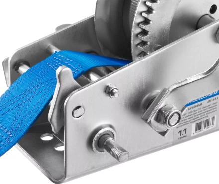 Лебедка ручная барабанная ЗУБР &quot;ПРОФЕССИОНАЛ&quot;, тяговая, ленточная, 1,1т, 10м 43115-1.1 купить в Кургане