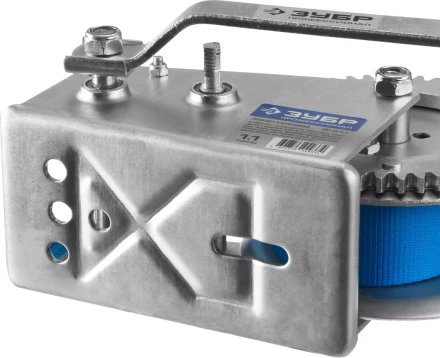 Лебедка ручная барабанная ЗУБР &quot;ПРОФЕССИОНАЛ&quot;, тяговая, ленточная, 1,1т, 10м 43115-1.1 купить в Кургане