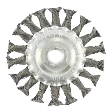 Щетка для УШМ 125 мм М14 плоская крученая проволока 0,35 мм MATRIX 74633 купить в Кургане