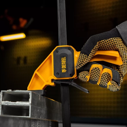 Струбцина F-образная Denzel, быстрозажимная, 300 х 80 мм, усиленный нейлоновый корпус, 20506 купить в Кургане