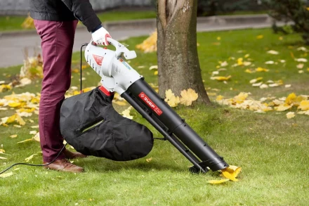 Пылесос ЗУБР садовый электрический, мусоросборник 40л, 2600Вт, 11000 - 15000об/мин, 12м3/мин, 160-270км/ч ЗПСЭ-2600 купить в Кургане