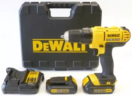 Аккумуляторная дрель DeWalt DCD 734 C2 в кейсе купить в Кургане