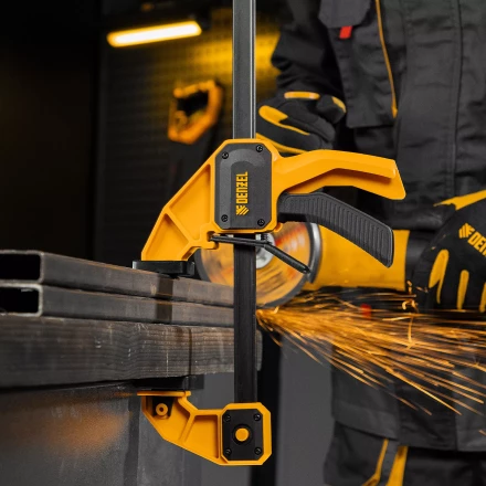 Струбцина F-образная Denzel, быстрозажимная, 600 х 80 мм, усиленный нейлоновый корпус 20508 купить в Кургане