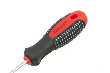 Отвертка Fusion, PZ 2 x 100 мм, CrV, 3-х компонентная рукоятка "anti slip" Matrix 11403 купить в Кургане