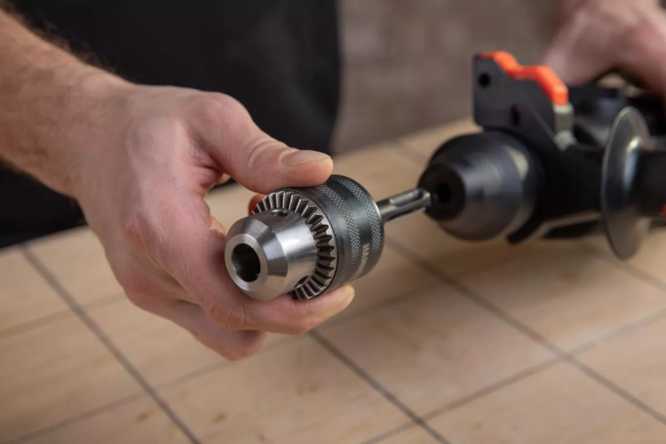 Патрон для дрели HAMMER Ф13мм 1/2" (208-206) купить в Кургане