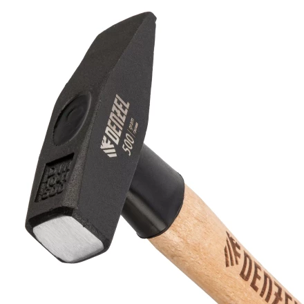 Молоток слесарный, 500 г Denzel, кованый квадратный боек, буковая рукоятка, 10429 купить в Кургане