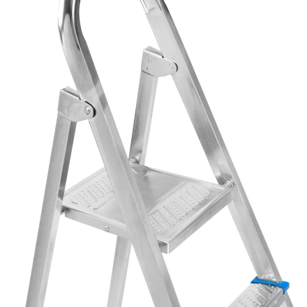 Стремянка Сибртех 97836, 4 ступени, стальная, оцинкованная купить в Кургане