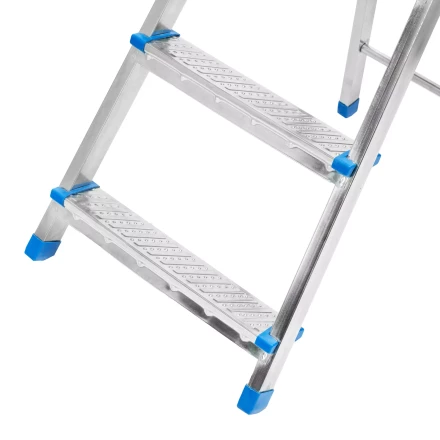 Стремянка Сибртех 97836, 4 ступени, стальная, оцинкованная купить в Кургане