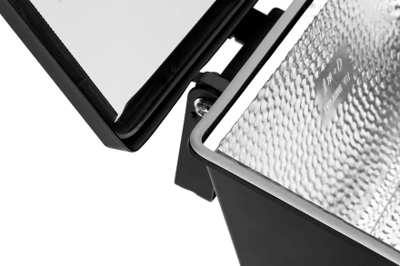 Прожектор STAYER "MASTER" MAXLight галогенный, с дугой крепления под установку, черный, 1000Вт 57105-B купить в Кургане