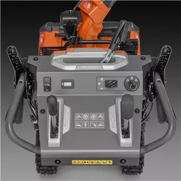 Гусеничный бензиновый снегоуборщик Husqvarna ST 424T купить в Кургане