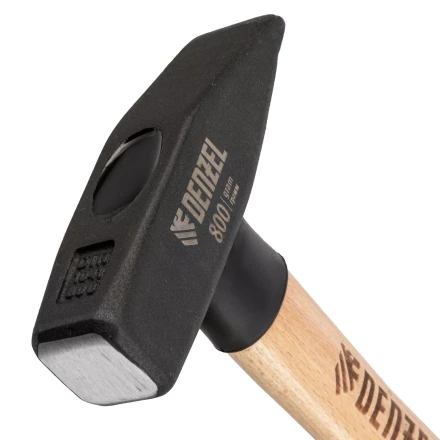 Молоток слесарный, Denzel 800 г, кованый квадратный боек, буковая рукоятка 10435 купить в Кургане