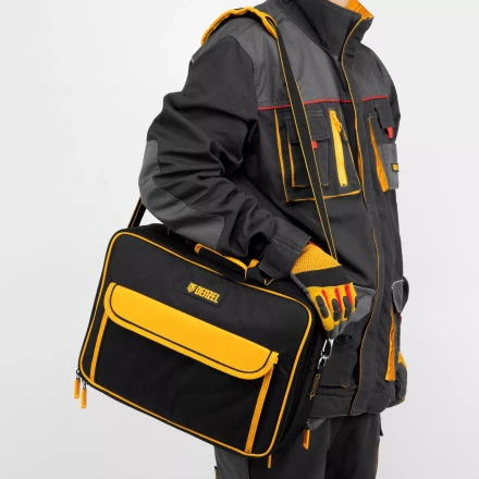 Сумка для инструмента, 400х170х300 мм, 3 отделения, 28 карманов, наплечный ремень// Denzel 90295 купить в Кургане