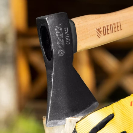 Топор, 600 г Denzel, кованый, буковое топорище 21631 купить в Кургане