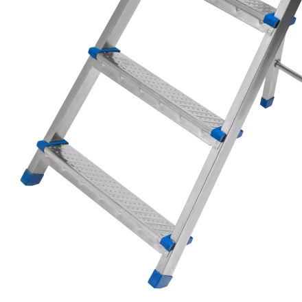 Стремянка, 8 ступеней Сибртех 97840, стальная, оцинкованная купить в Кургане