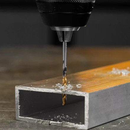 Сверло спиральное по металлу 3,2 x 65мм, Р6М5, Golden Tip, многогранная заточка, 2шт. Denzel 718269 купить в Кургане