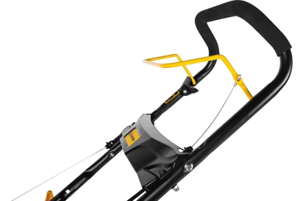 Бензиновая газонокосилка CHAMPION LM4215 купить в Кургане