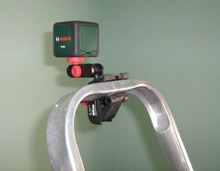 Лазерный нивелир BOSCH QUIGO II (0.603.663.220) купить в Кургане