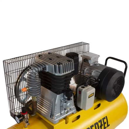 Компрессор воздушный, ременный привод BCI5500-T/270, 5.5 кВт, 270 литров, 850 л/мин Denzel 58129 купить в Кургане