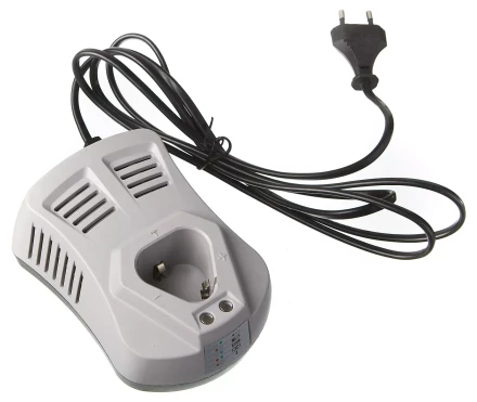 Зарядное устройство ЗУБР 12V 2A V000-006-063 купить в Кургане