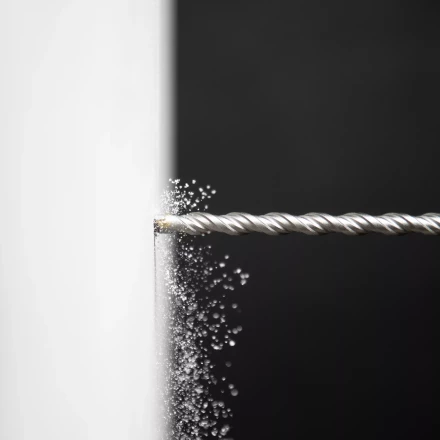 Бур по бетону Denzel, 10 x 260 мм, двойная спираль, три пылеотводящие кромки, 705018 купить в Кургане