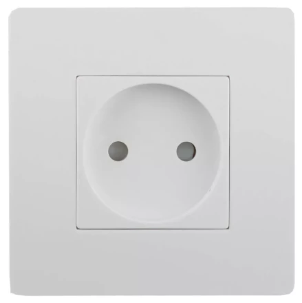 Розетка СВЕТОЗАР с защитой от детей SV-55241 купить в Кургане
